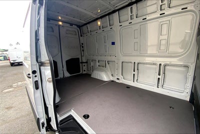 2026 Mercedes-Benz Sprinter 2500 High Roof I4 Diesel HO 144" RWD