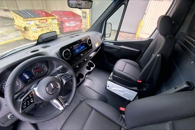 2026 Mercedes-Benz Sprinter 2500 High Roof I4 Diesel HO 144" RWD