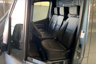 2025 Mercedes-Benz Sprinter Cargo Van 2500 High Roof I4 Diesel HO 170 RWD