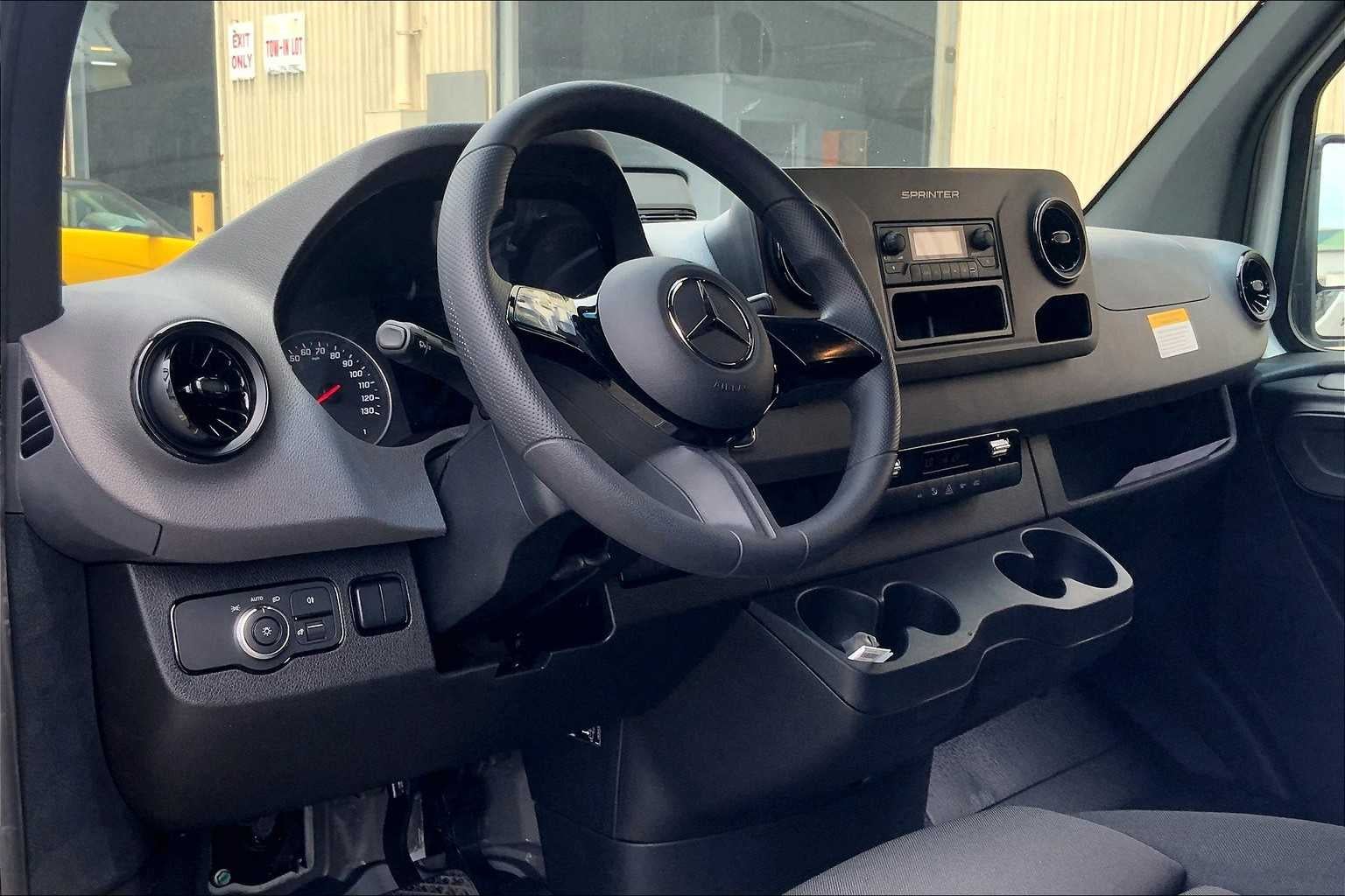 2025 Mercedes-Benz Sprinter Cargo Van 2500 High Roof I4 Diesel HO 170" RWD