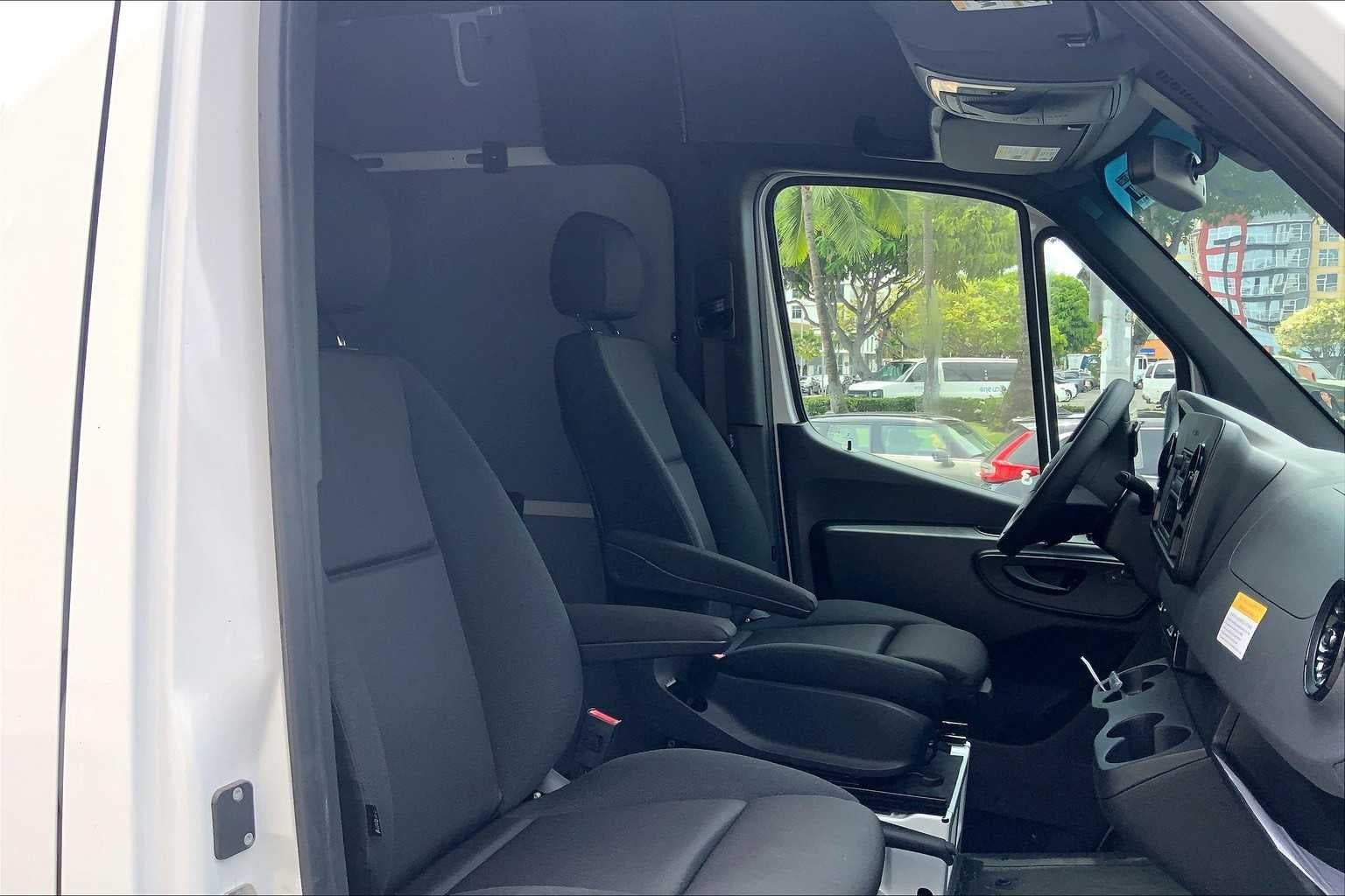 2025 Mercedes-Benz Sprinter Cargo Van 2500 High Roof I4 Diesel HO 170" RWD