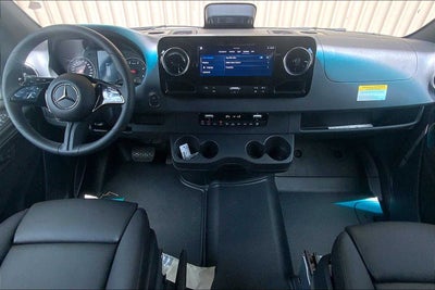 2025 Mercedes-Benz Sprinter Passenger Van 2500 Standard Roof I4 Diesel HO 144" RWD