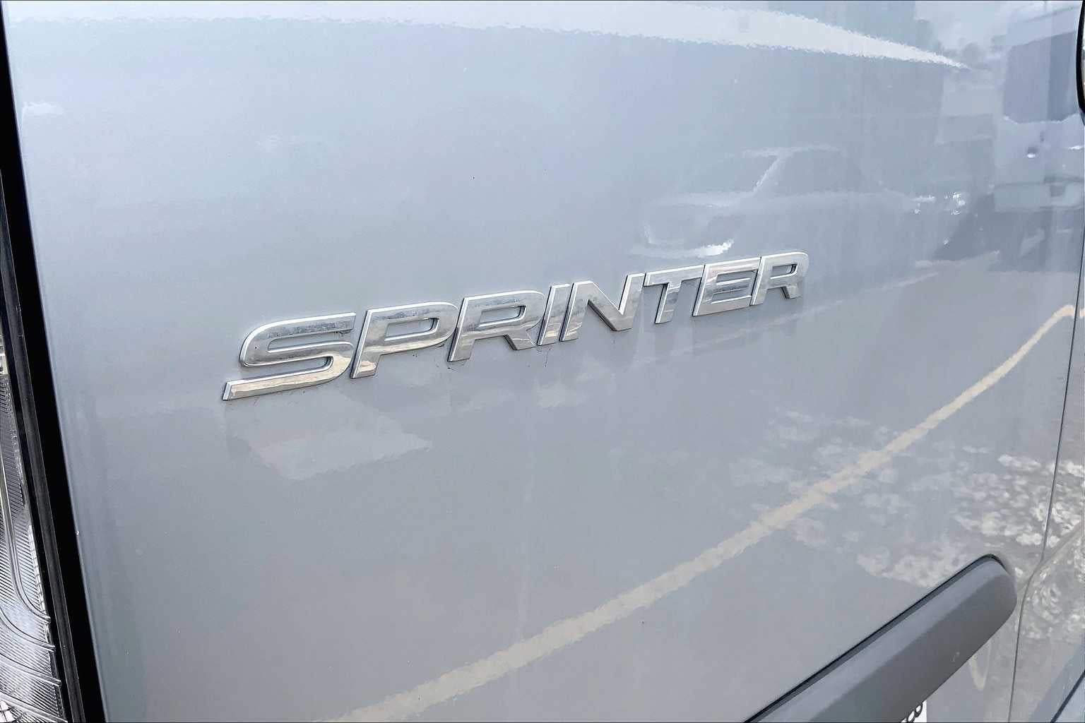 2025 Mercedes-Benz Sprinter Passenger Van 2500 High Roof I4 Diesel HO 144" RWD