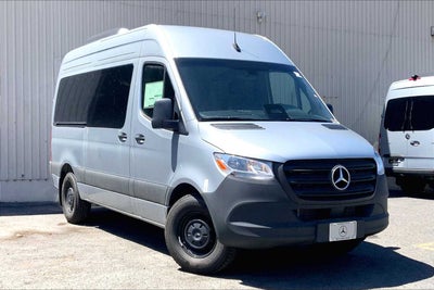2025 Mercedes-Benz Sprinter Passenger Van 2500 Standard Roof I4 Diesel HO 144 RWD