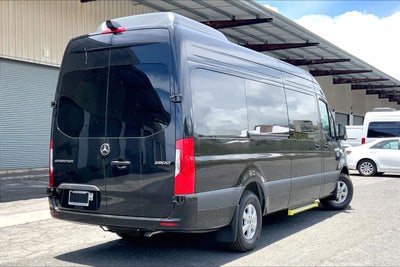 2026 Mercedes-Benz Sprinter Passenger Van 2500 High Roof I4 Diesel HO 170 RWD
