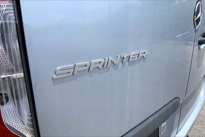 2026 Mercedes-Benz Sprinter Passenger Van 2500 High Roof I4 Diesel HO 170 RWD