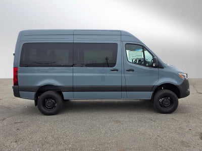 2026 Mercedes-Benz Sprinter Crew Van 2500 Standard Roof I4 Diesel HO 144 AWD