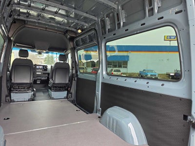 2026 Mercedes-Benz Sprinter Crew Van 2500 Standard Roof I4 Diesel HO 144 AWD