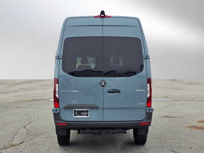 2026 Mercedes-Benz Sprinter Crew Van 2500 Standard Roof I4 Diesel HO 144 AWD