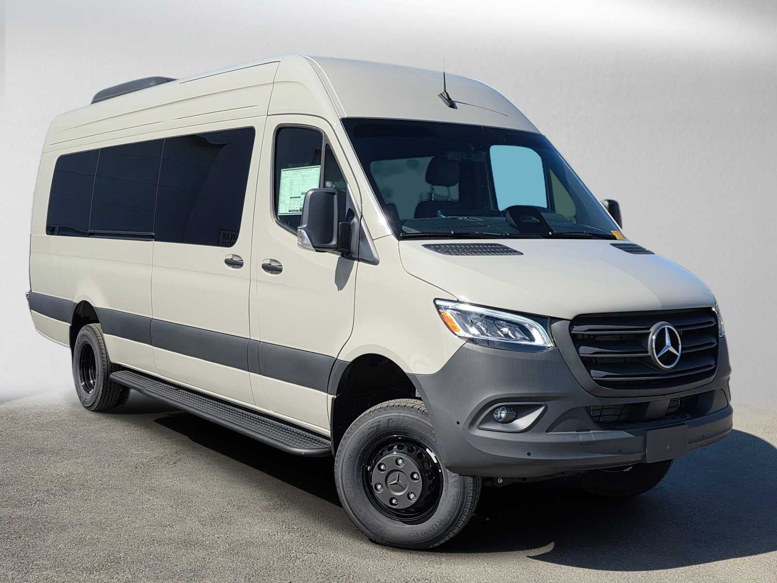 2025 Mercedes-Benz Sprinter Cargo Van 3500XD High Roof I4 Diesel HO 170 Extended AWD