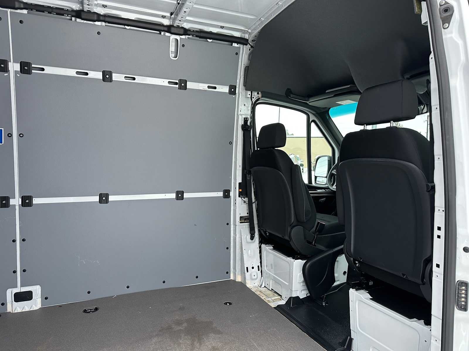 2023 Mercedes-Benz Sprinter Cargo Van 2500 High Roof I4 Diesel 170 Extended RWD