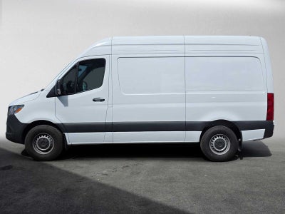 2026 Mercedes-Benz Sprinter 2500 Standard Roof I4 Diesel HO 144 RWD