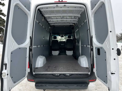 2025 Mercedes-Benz Sprinter Cargo Van 2500 Standard Roof I4 Diesel HO 144 AWD