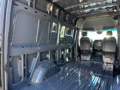 2026 Mercedes-Benz Sprinter 2500 Standard Roof I4 Diesel HO 144 AWD