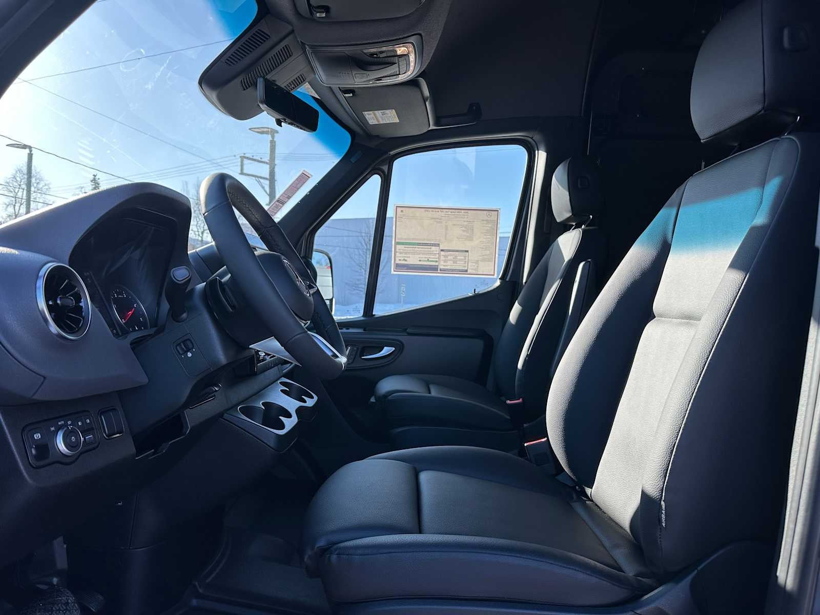 2026 Mercedes-Benz Sprinter 2500 Standard Roof I4 Diesel HO 144 AWD