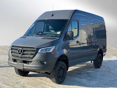 2026 Mercedes-Benz Sprinter 2500 Standard Roof I4 Diesel HO 144 AWD