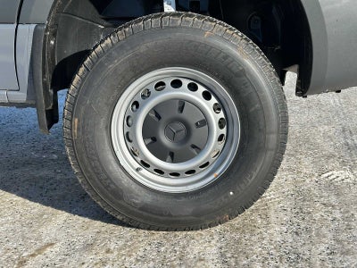 2026 Mercedes-Benz Sprinter 2500 Standard Roof I4 Diesel HO 144 AWD