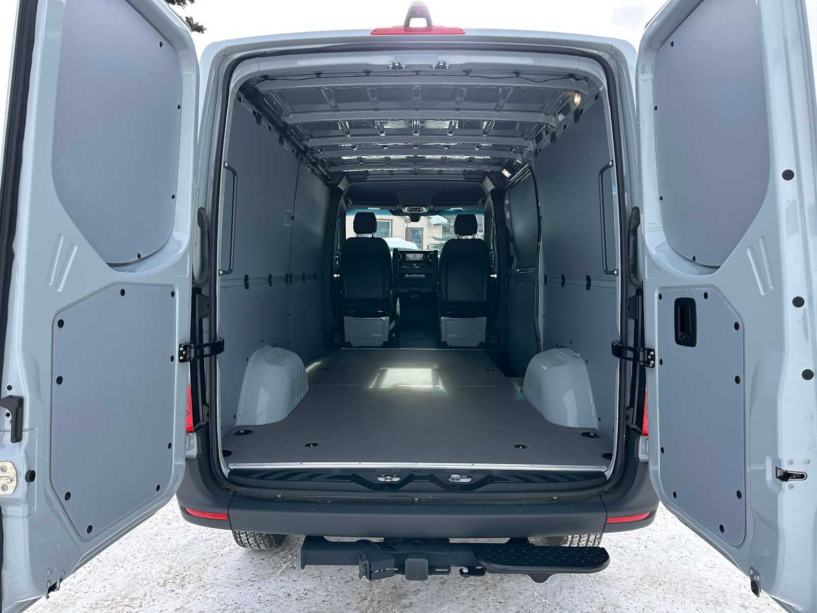 2025 Mercedes-Benz Sprinter Cargo Van 2500 Standard Roof I4 Diesel HO 144" AWD