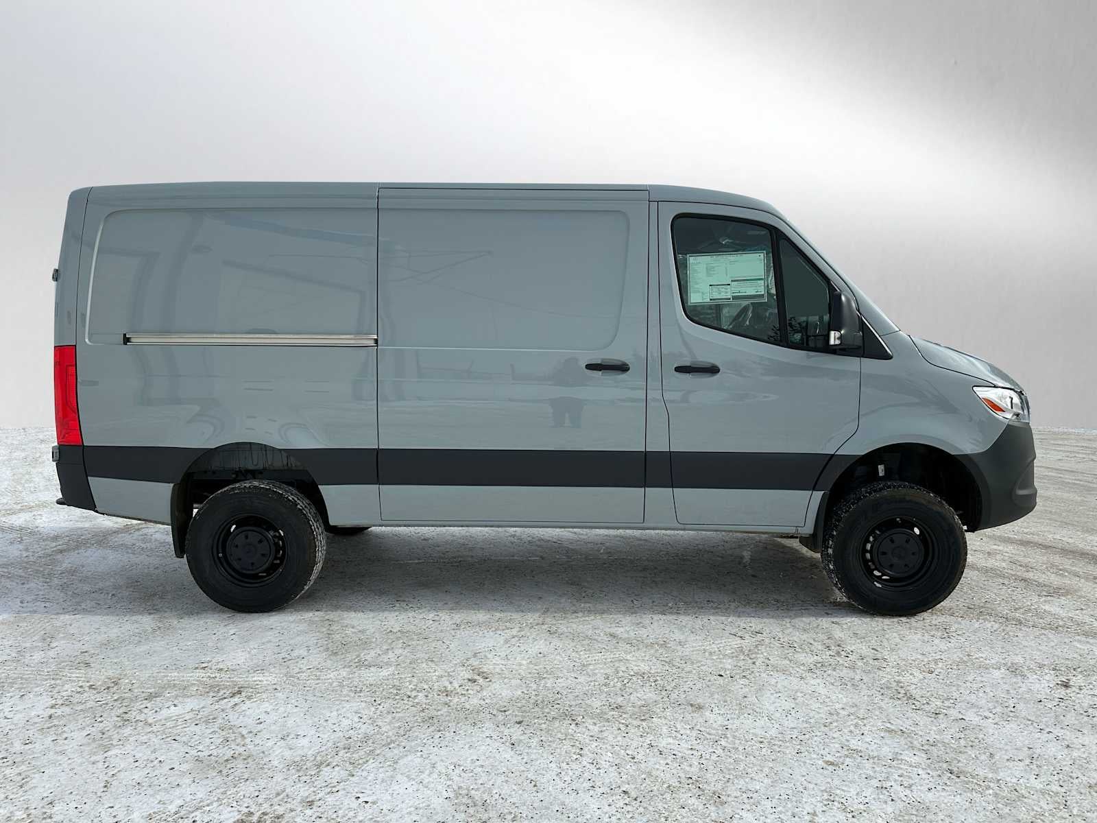 2025 Mercedes-Benz Sprinter Cargo Van 2500 Standard Roof I4 Diesel HO 144" AWD
