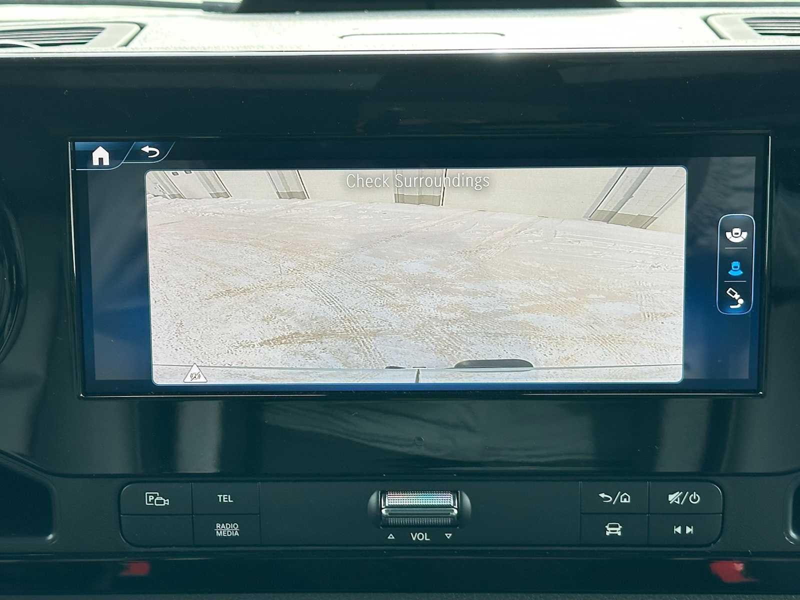 2025 Mercedes-Benz Sprinter Cargo Van 2500 Standard Roof I4 Diesel HO 144" AWD