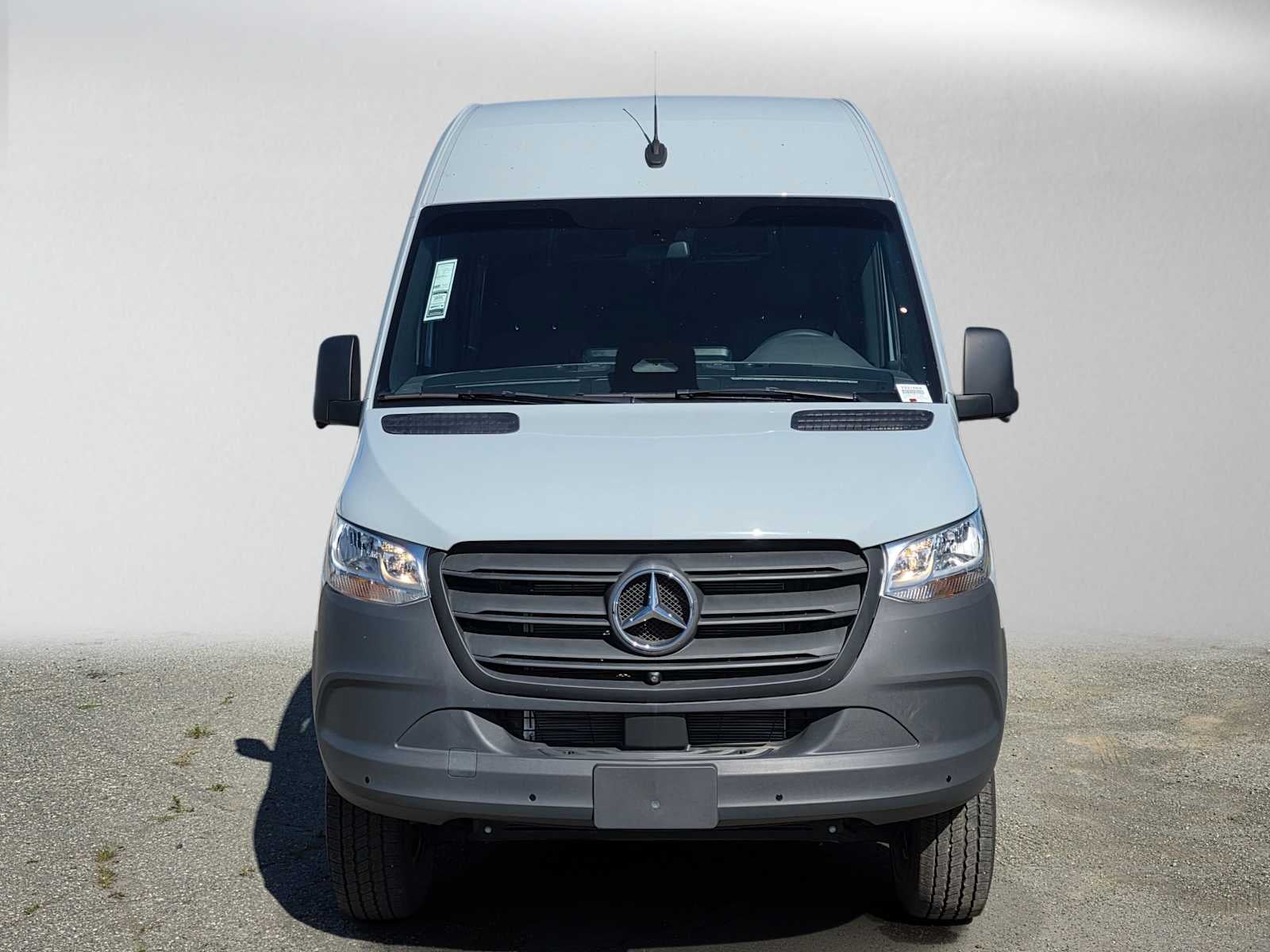 2025 Mercedes-Benz Sprinter Cargo Van 2500 Standard Roof I4 Diesel HO 144 AWD