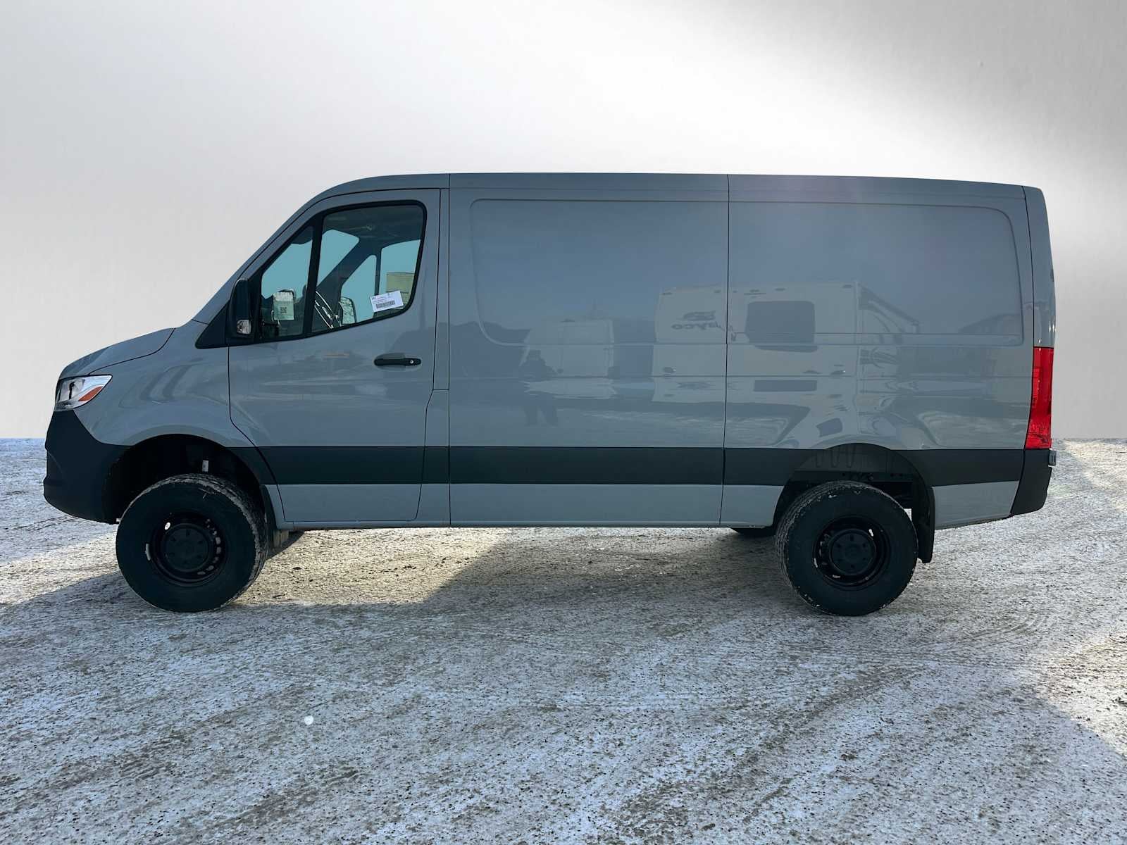 2025 Mercedes-Benz Sprinter Cargo Van 2500 Standard Roof I4 Diesel HO 144 AWD