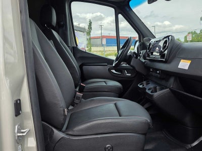 2026 Mercedes-Benz Sprinter 2500 Standard Roof I4 Diesel HO 144 AWD