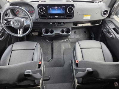 2026 Mercedes-Benz Sprinter 2500 Standard Roof I4 Diesel HO 144 AWD