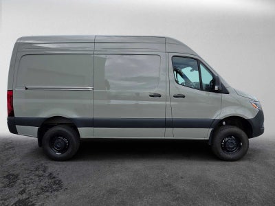 2026 Mercedes-Benz Sprinter 2500 Standard Roof I4 Diesel HO 144 AWD