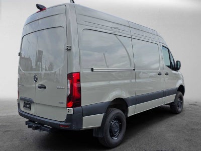 2026 Mercedes-Benz Sprinter 2500 Standard Roof I4 Diesel HO 144 AWD