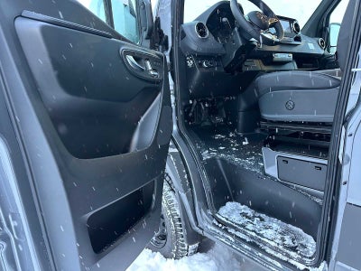2026 Mercedes-Benz Sprinter 2500 Standard Roof I4 Diesel HO 144" AWD