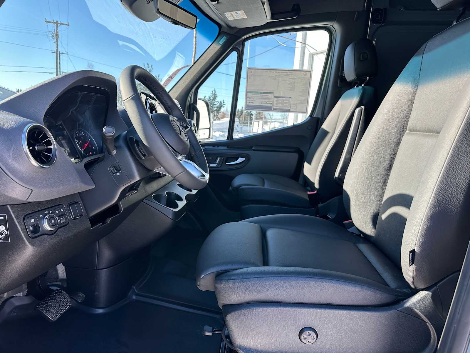2026 Mercedes-Benz Sprinter 2500 Standard Roof I4 Diesel HO 144 AWD