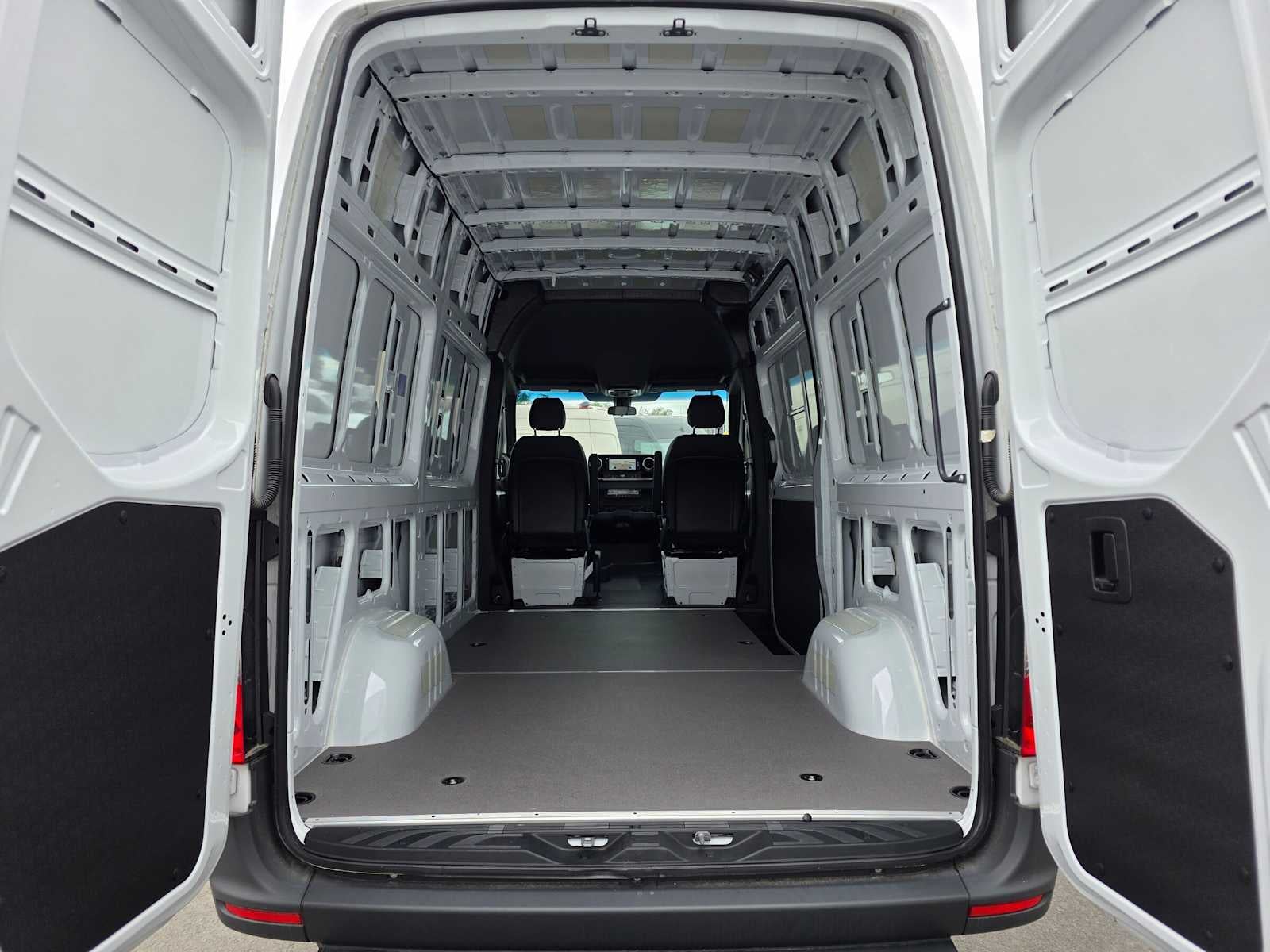 2025 Mercedes-Benz Sprinter Cargo Van 2500 Standard Roof I4 Diesel HO 144 AWD