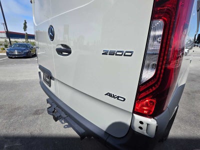 2026 Mercedes-Benz Sprinter 2500 Standard Roof I4 Diesel HO 144 AWD