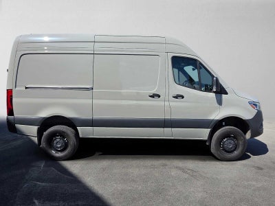2026 Mercedes-Benz Sprinter 2500 Standard Roof I4 Diesel HO 144 AWD