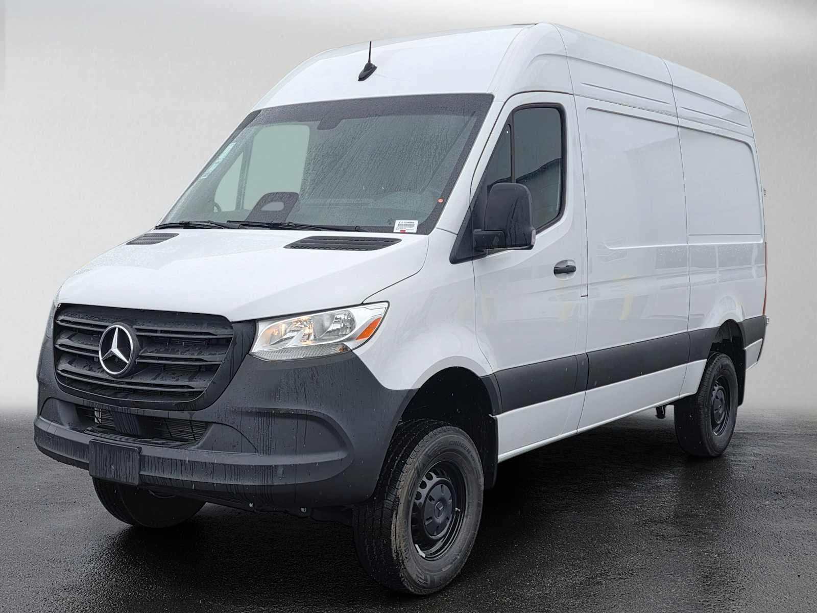 2025 Mercedes-Benz Sprinter Cargo Van 2500 Standard Roof I4 Diesel HO 144 AWD