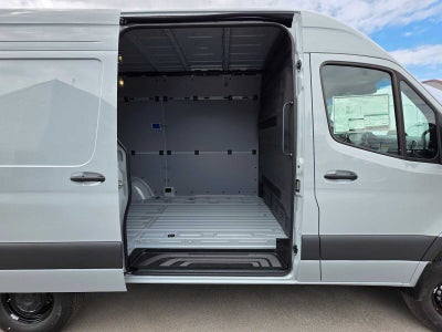 2026 Mercedes-Benz Sprinter 2500 Standard Roof I4 Diesel HO 144 AWD