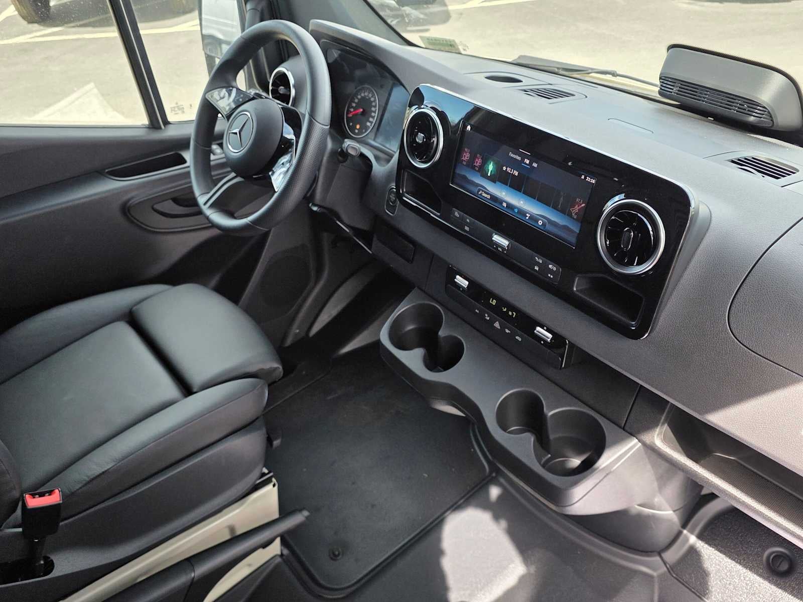 2025 Mercedes-Benz Sprinter Cargo Van 2500 Standard Roof I4 Diesel HO 144 AWD