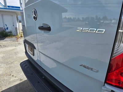 2025 Mercedes-Benz Sprinter Cargo Van 2500 Standard Roof I4 Diesel HO 144 AWD