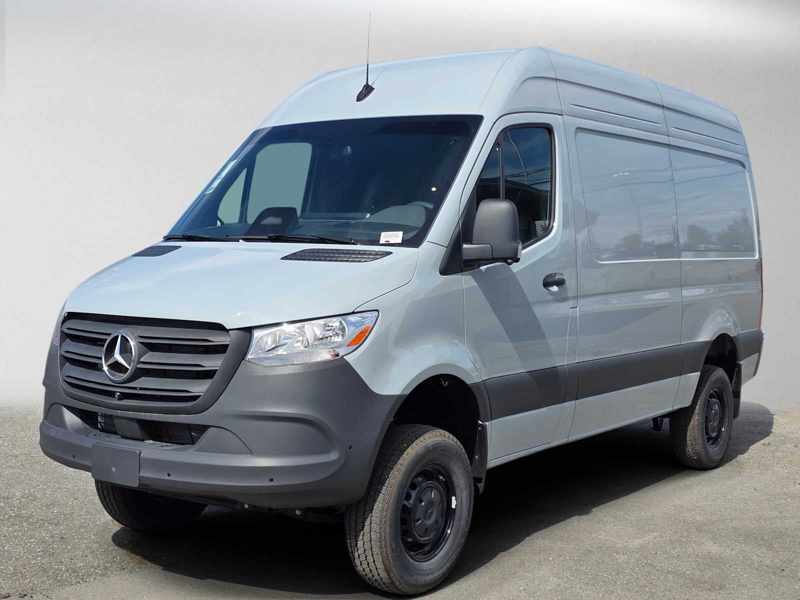 2025 Mercedes-Benz Sprinter Cargo Van 2500 Standard Roof I4 Diesel HO 144 AWD