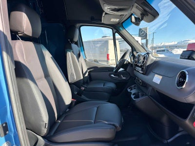 2026 Mercedes-Benz Sprinter 2500 Standard Roof I4 Diesel HO 144 AWD