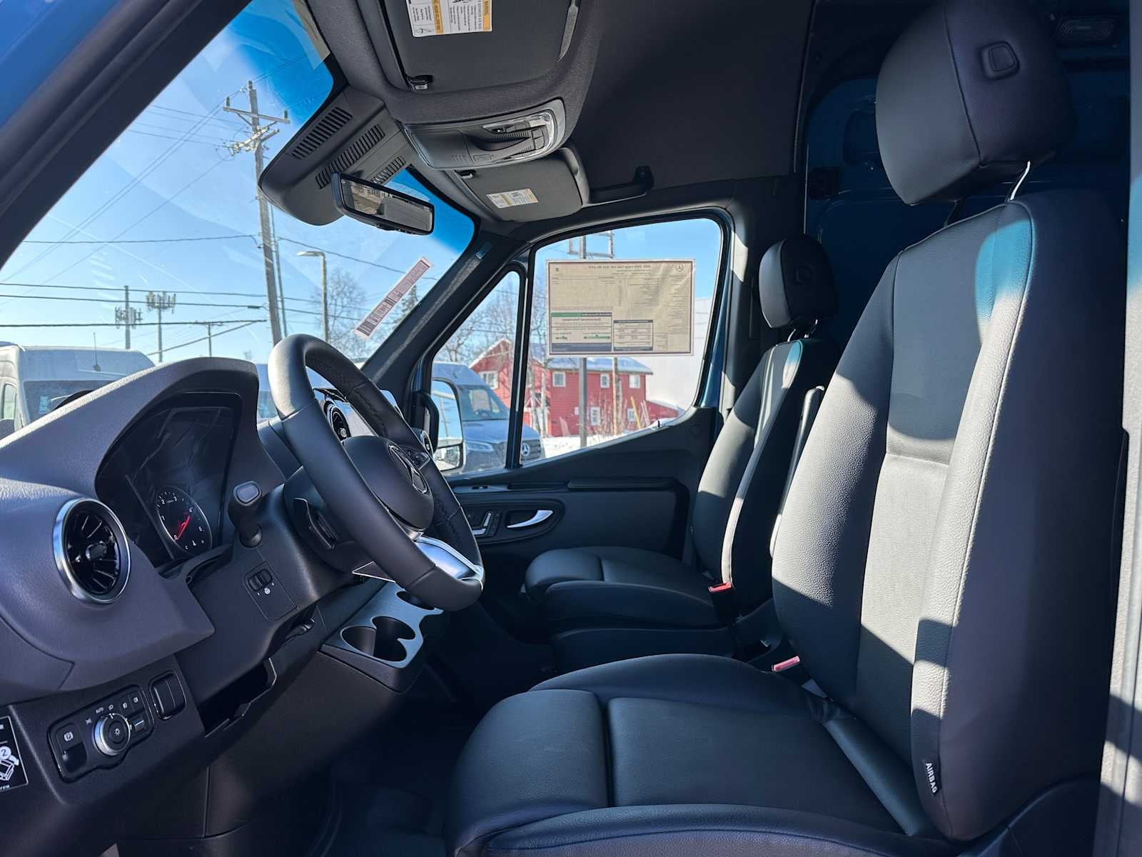 2026 Mercedes-Benz Sprinter 2500 Standard Roof I4 Diesel HO 144 AWD