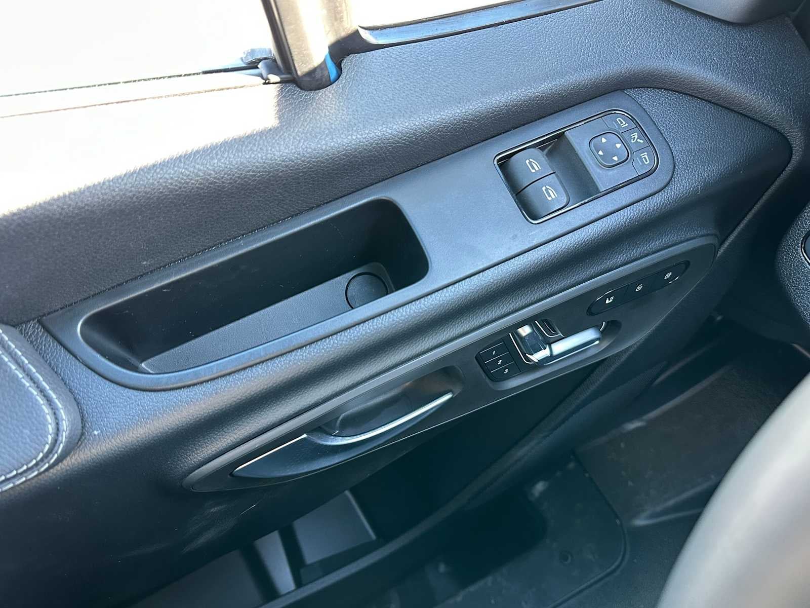 2026 Mercedes-Benz Sprinter 2500 Standard Roof I4 Diesel HO 144 AWD