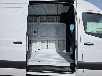 2026 Mercedes-Benz Sprinter 2500 Standard Roof I4 Diesel HO 144 AWD