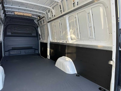 2024 Mercedes-Benz Sprinter Cargo Van 2500 High Roof I4 Diesel HO 170 RWD