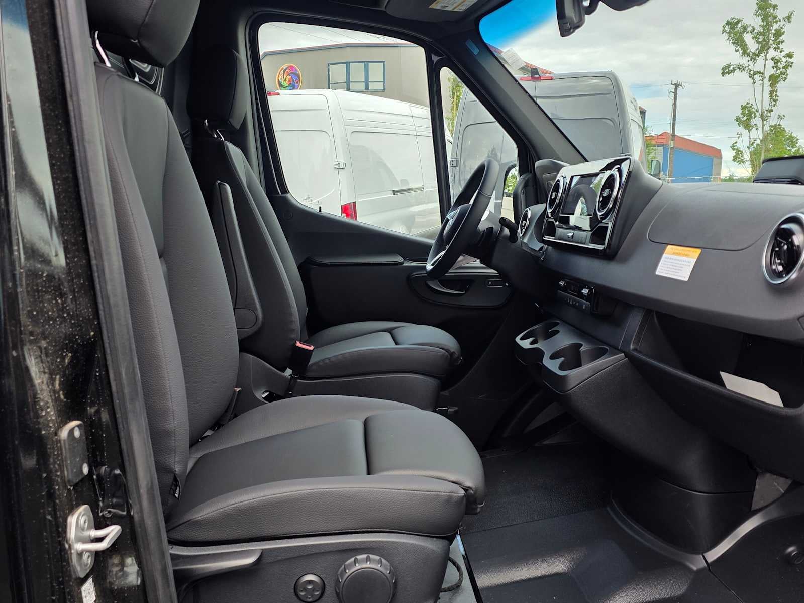 2026 Mercedes-Benz Sprinter 2500 High Roof I4 Diesel HO 170 AWD