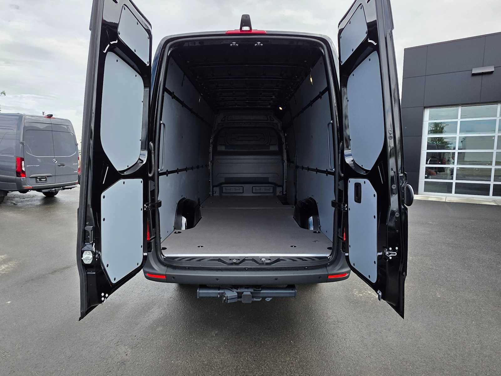 2026 Mercedes-Benz Sprinter 2500 High Roof I4 Diesel HO 170 AWD