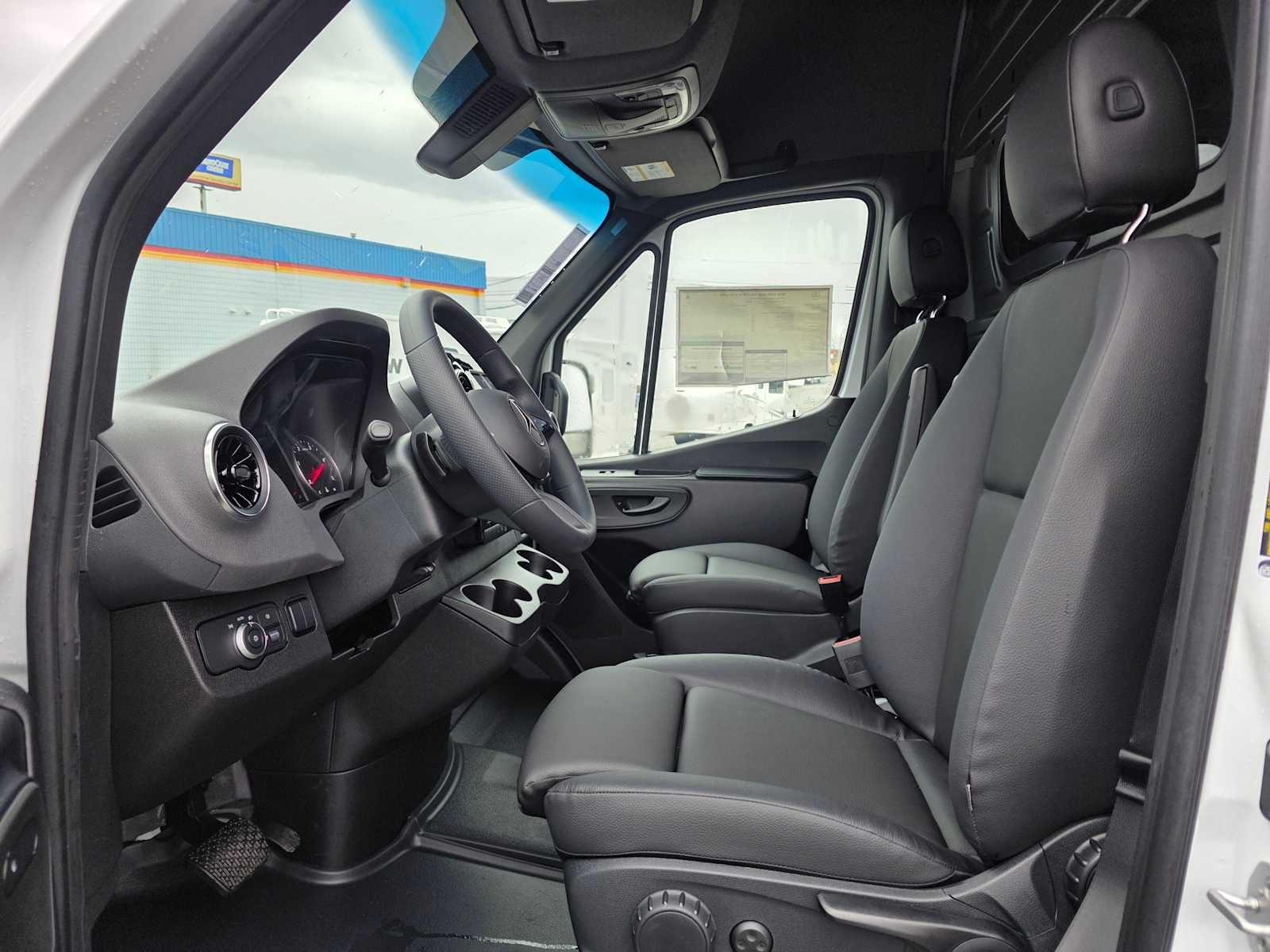 2026 Mercedes-Benz Sprinter 2500 High Roof I4 Diesel HO 170 AWD