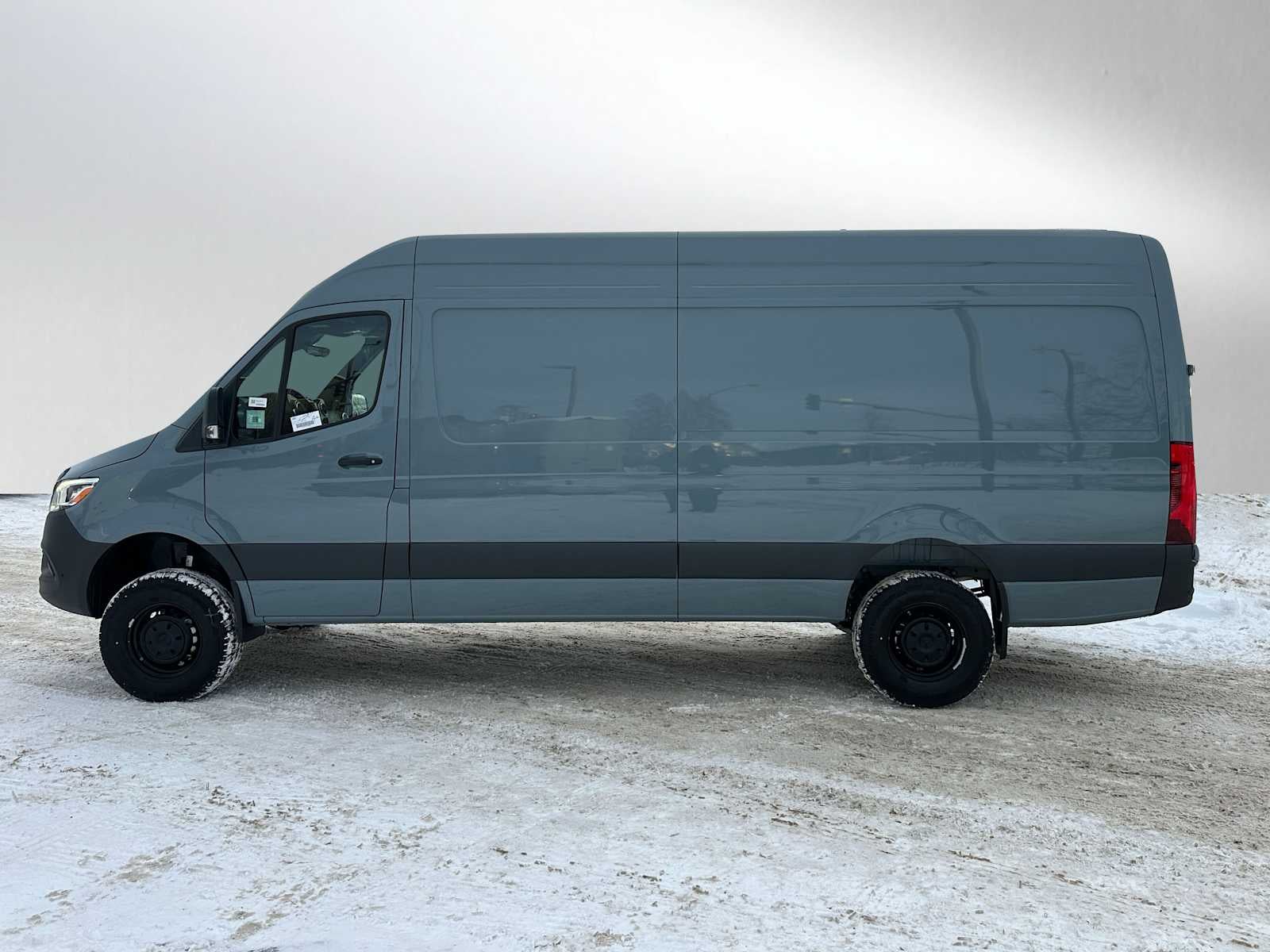 2026 Mercedes-Benz Sprinter 2500 High Roof I4 Diesel HO 170 AWD