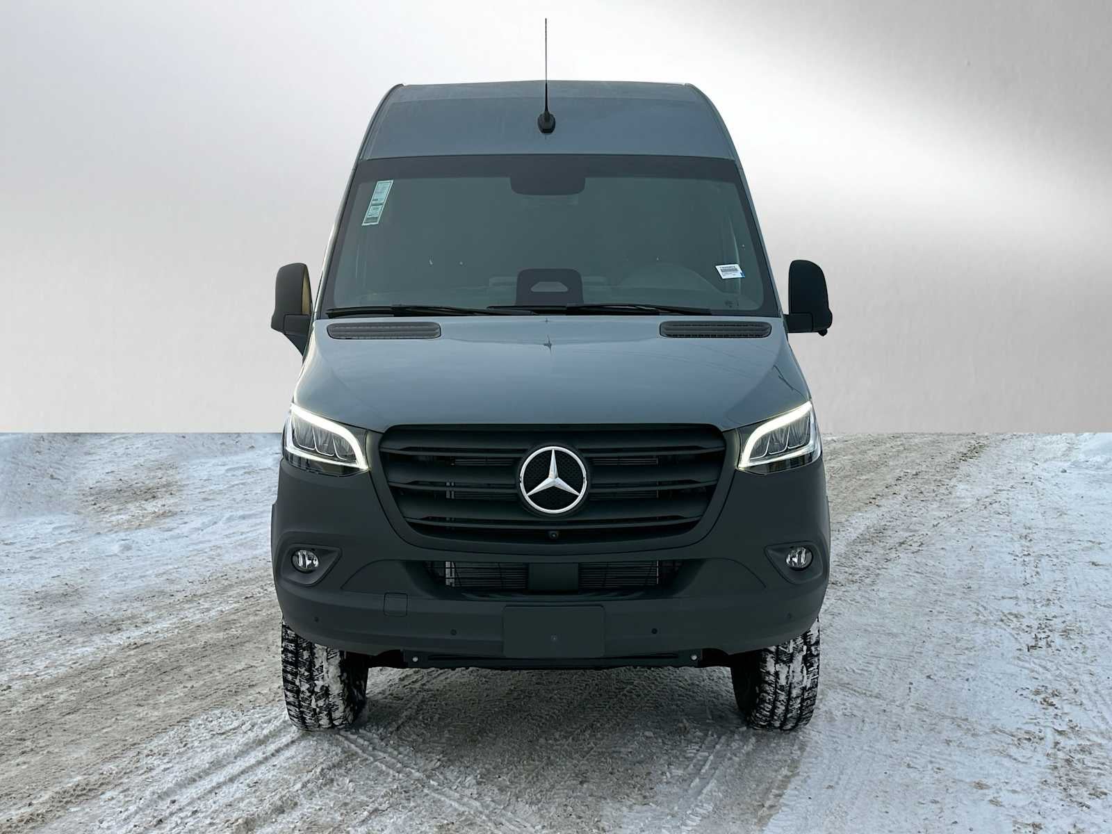 2026 Mercedes-Benz Sprinter 2500 High Roof I4 Diesel HO 170 AWD